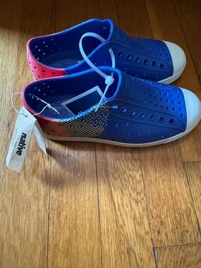 Native Jefferson Sugarlite Block UV Blue / White / Hyper Freesia Celery NEW